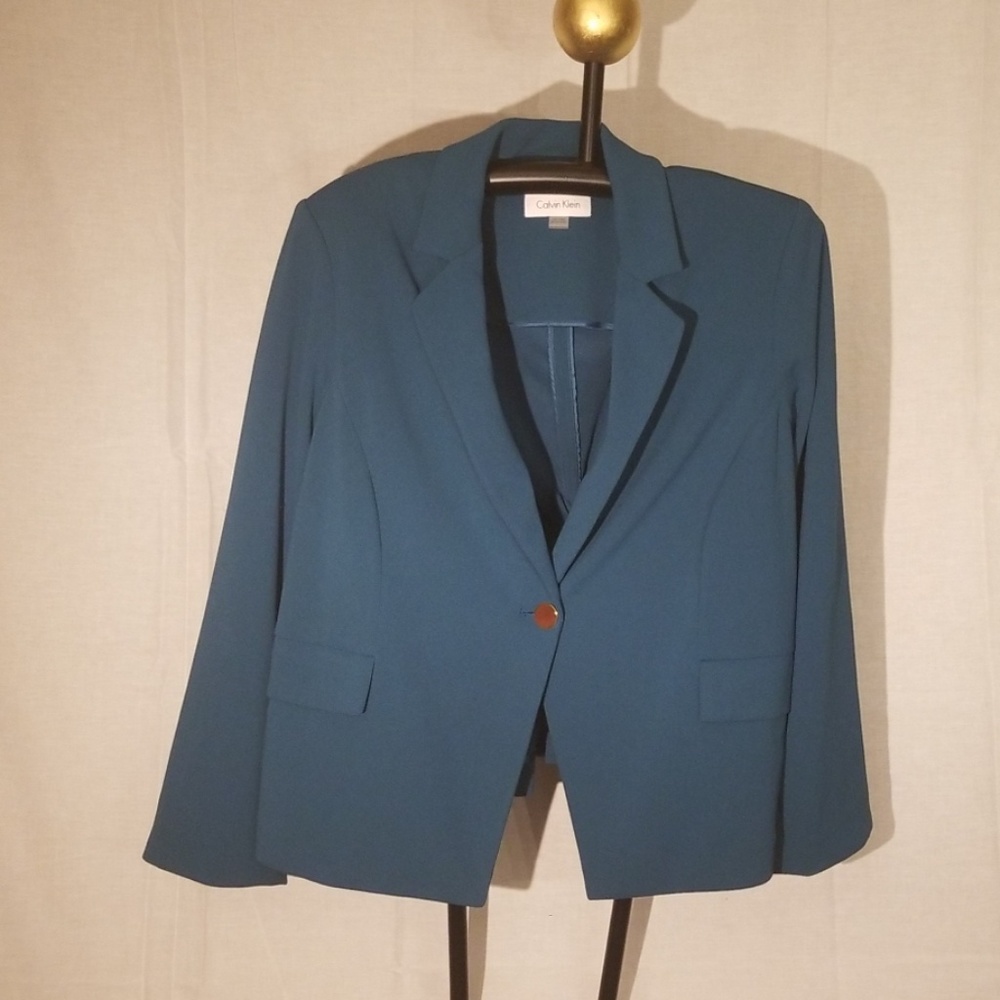 Calvin Klein one-button blazer